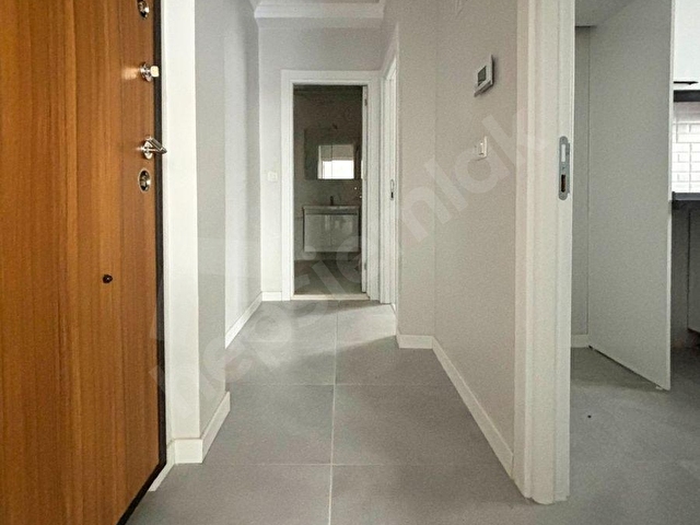 DİRECTTEN MARMARAYA YAKIN AYRI MUTFAKLI GENİŞ FERAH 1+1 DAİRE! - Görsel 29
