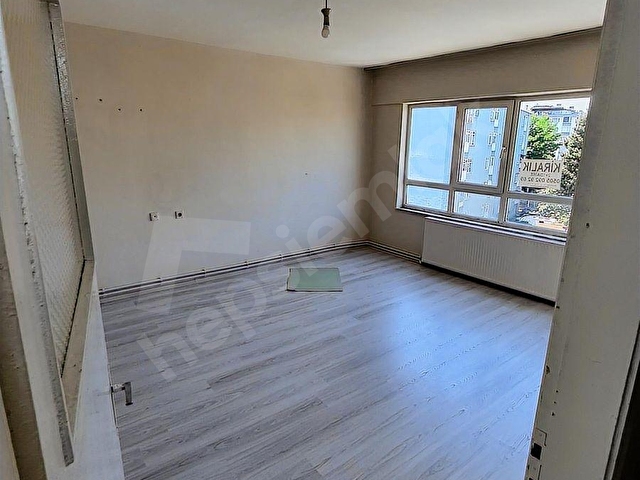 YATIRIM 360 DAN MÜKEMMEL KONUMLU KİRALIK 2+1 DAİRE - Görsel 6