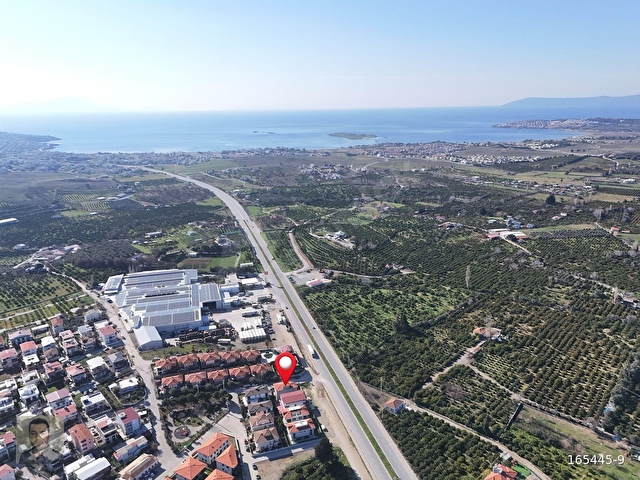 Merkeze ve Denize Yakın, Bahçeli & Kullanışlı - Sıfır 3+1 Villa - Görsel 2