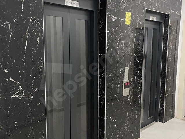 Kiralık 2+1 Daire Merkezi Konumda Şık Yaşam Alanı - Görsel 4