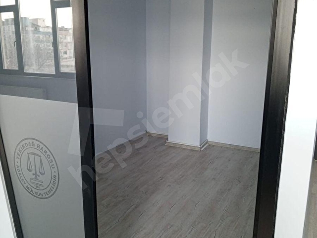 TEKİRDAĞ SÜLEYMANPAŞA YAVUZ MAH. TEKİRA AVM. VE ADLİYEYE YAKIN  KİRALIK OFİS İŞYERİ - Görsel 14