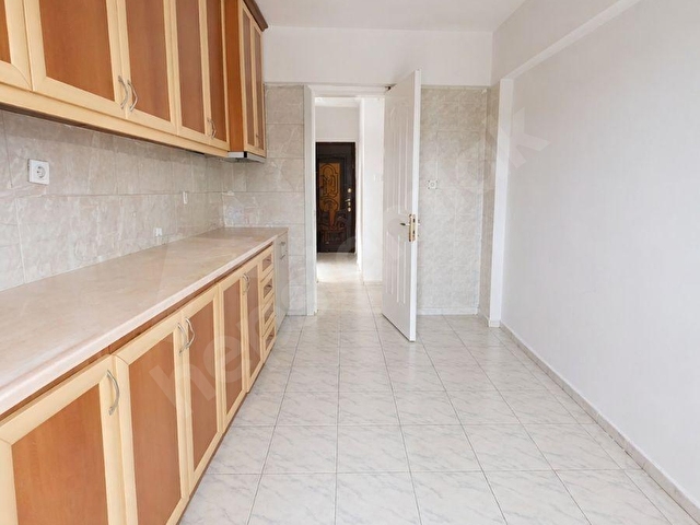 GÖKOVADA KİRALIK EŞYASIZ 2+1 DAİRE - Görsel 2