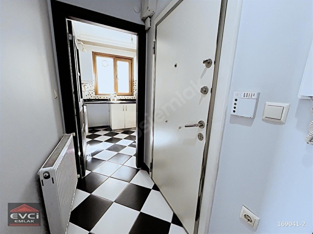 EVCİDEN İSKANLI BİNADA ARA KAT BALKONLU 2+1 DAİRE - Görsel 16