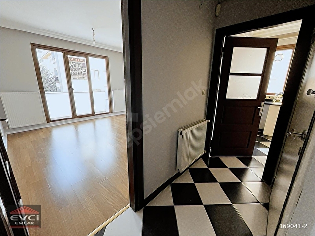 EVCİDEN İSKANLI BİNADA ARA KAT BALKONLU 2+1 DAİRE - Görsel 10