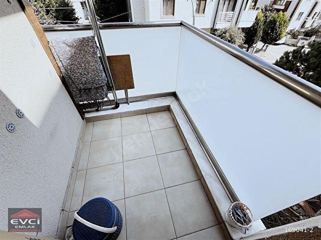EVCİDEN İSKANLI BİNADA ARA KAT BALKONLU 2+1 DAİRE - Görsel 8