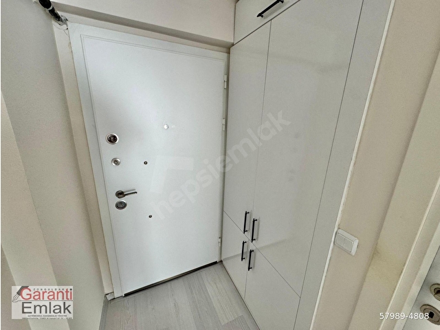 ZONGULDAK GARANTİ EMLAKTAN YÜZME HAVUZLU & GÜVENLİK HİZMETLİ KULELİDE EŞYALI 1+1 SATILIK DAİRE - Görsel 15