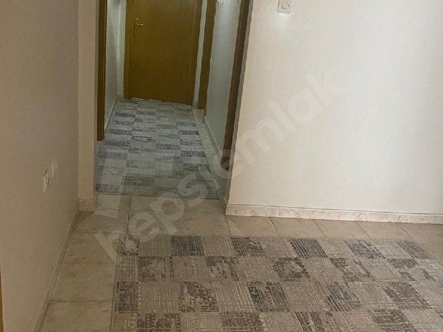 Arslan Emlaktan Hüsamettin Çelebi mahallede satılık 3+1 Ara kat Asansörlü - Görsel 8