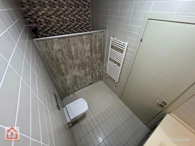 AKÇAY KÖŞEMDEN HAVUZLU ÖN CEPHE ARA KAT 2+1 SATILIK DAİRE - Görsel 25