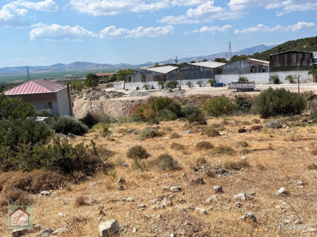 Zeytindağda satılık köşe başı imarlı kupon arsa - Görsel 11