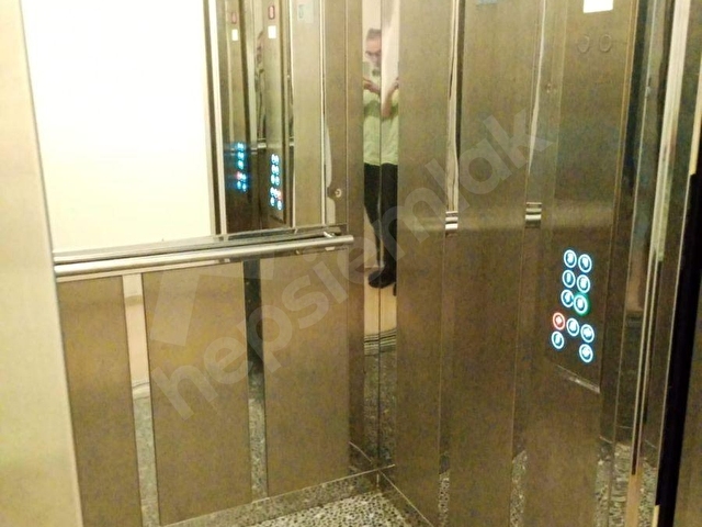 Kadıköy Modada 8 Yaşında Binada Açık Mutfaklı 1+1, 43 m2 Net, Ara Kat EŞYALI Kiralık Daire - Görsel 27