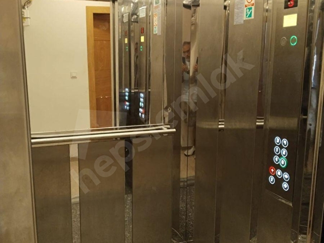 Kadıköy Modada 8 Yaşında Binada Açık Mutfaklı 1+1, 43 m2 Net, Ara Kat EŞYALI Kiralık Daire - Görsel 28
