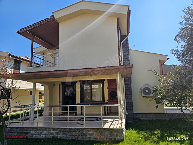 BURHANİYEDE, PLAJA SIFIR SİTE İÇİNDE SATILIK MÜSTAKİL VİLLA - Görsel 4