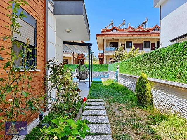 AVCIDAN MÜSTAKİL HAVUZLU GİRİŞTE ODALI VİLLA-AKÇAY-GÜRE ARASI - Görsel 5