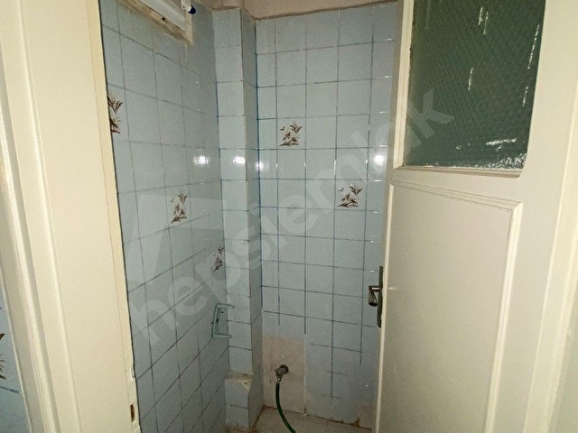 YEŞİLYURT MAHALLESİNDE İBO OSMAN CADDESİNDE 3+1 TERASLI KİRALIK DAİRE - Görsel 21