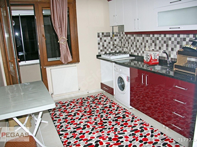 AVCILAR ÜNİVERSİTE MAH. METROBÜSE 5DK PAYLAŞIMLI PANSİYON-HOSTEL - Görsel 13
