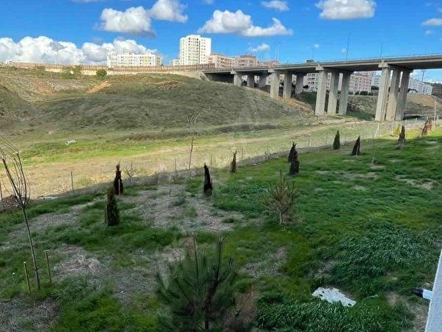KAYAŞEHİR 25. BÖLGEDE KİRALIK 2+1 100M2 YÜKSEK GİRİŞ DAİRE