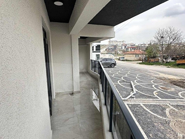 GÖLBAŞINDA SATILIK 2+1 YERDEN ISITMA ! FIRSAT DAİRE ! - Görsel 25