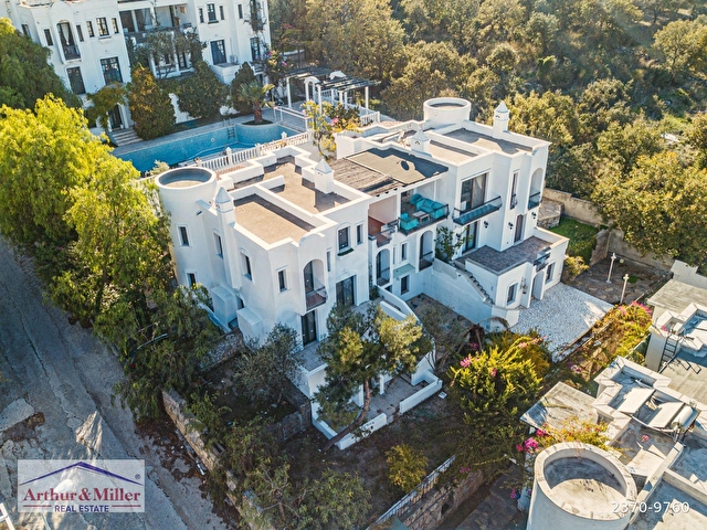 Bodrum Gundogan Da Denize 200 Metre Satilik Mustakil Villa 2370 9760 Hurriyet Emlak