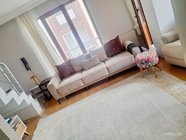 Üsküdar Cumhuriyet Mah. Satılık 4+1 Çatı Dubleks Daire