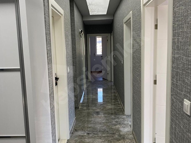 MERKEZİ KONUMLU ULTRA LÜX 3+1 ARA KAT DAİRE - Görsel 3