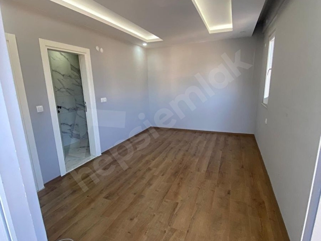 MERKEZİ KONUMLU ULTRA LÜX 3+1 ARA KAT DAİRE - Görsel 9