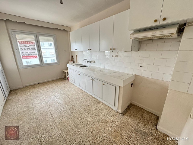DUHADAN S.DEMİRELDE CADDE ÜZERİ SATILIK ARA KAT DAİRE !!! - Görsel 14