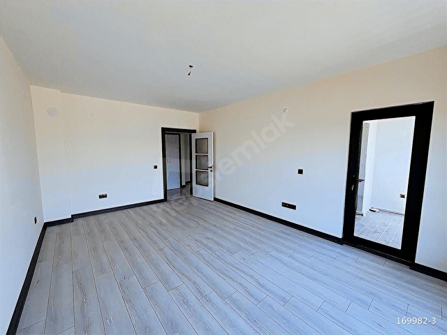 SEFERİHİSAR TOKİDE ÖNÜ FULL AÇIK SATILIK 2+1 BORÇSUZ TEMİZ DAİRE - Görsel 11