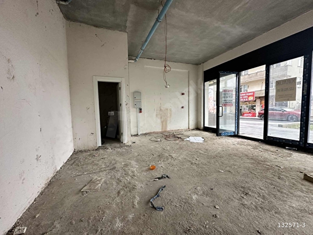 ÜSKÜDAR KİRAZLITEPE TOMRUK CADDESİ ÜZERİNDE KİRALIK DÜKKAN - Görsel 30