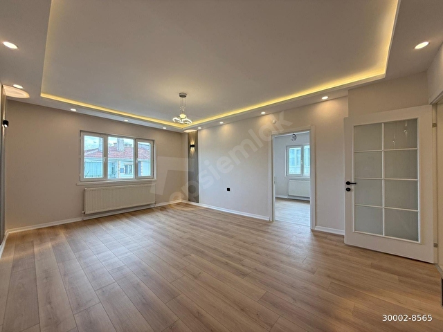 SİNCAN MAHALLESİNDE ÖN CEPHE GENİŞ YAPILI 3+1 130 NET KULLANIŞLI SATILIK DAİRE - Görsel 7