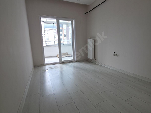 YENİYURT DA ARAKAT SATILIK 2+0 LÜKS DAİRE - Görsel 2