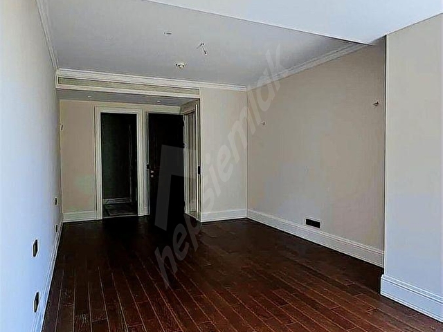 BEST SEA VIEW FOR SALE IN BUYUKYALI ISTANBUL 3+1 WITH BALCONY - Görsel 8