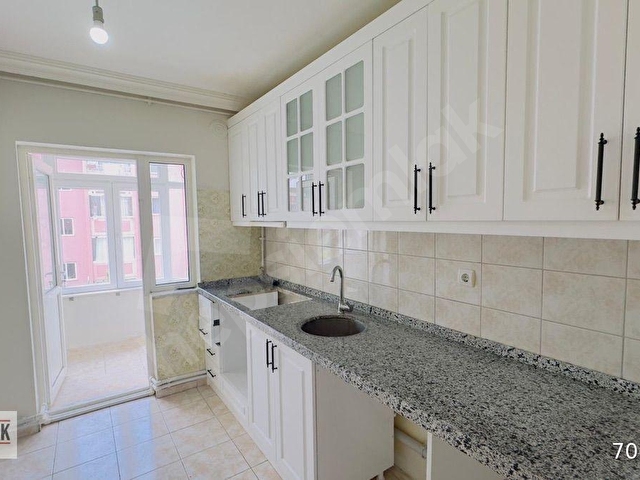 KC EMLAKTAN MERKEZİ KONUM ARA KAT KİRALIK 2+1 DAİRE - Görsel 2