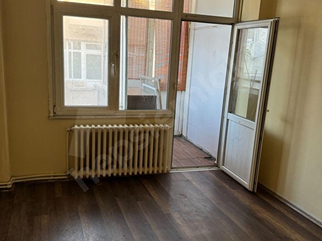 Şişli Merkez Mahallesi Perihan Sokakta Kombili Ferah 3+1 Satılık Daire - Görsel 16
