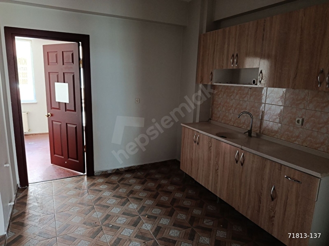 AKARBAŞI MAH. DERSHANELER SOKAĞI SATILIK 1+1 KOMBİLİ DAİRE - Görsel 6