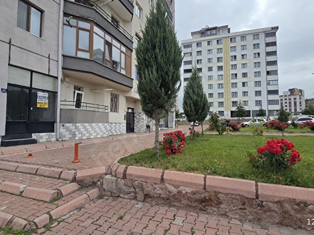 ESENTEPE MAHALLESİNDE KÖŞE BAŞI 50M2 KİRALIK DÜKKAN - Görsel 10