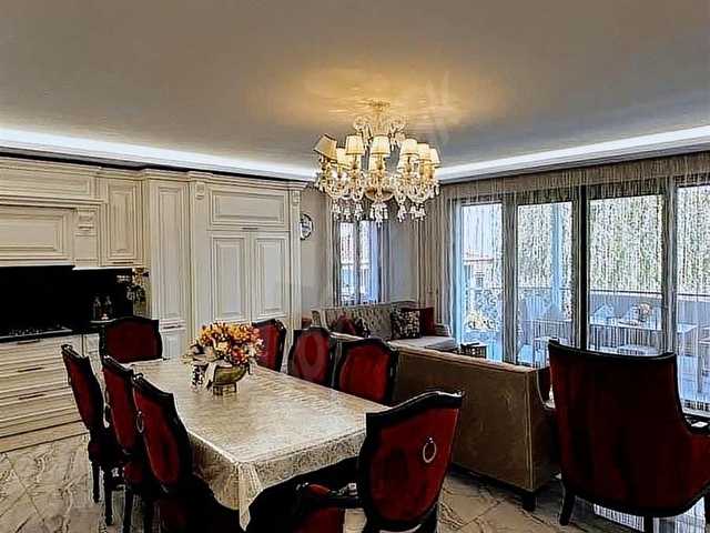 Servergazinin Prestij Noktasında 974 m² Arsada Eşyalı Lüks Villa - Görsel 13