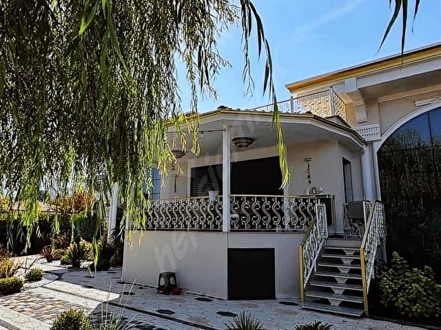 Servergazinin Prestij Noktasında 974 m² Arsada Eşyalı Lüks Villa - Görsel 26
