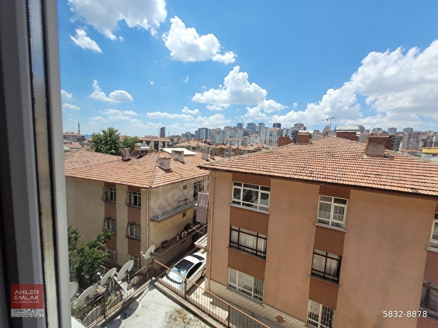 AYVALI SİNEM SOKAKTA KAT KONUMUNDA 3 ODA 1 SALON KİRALIK DAİRE - Görsel 21