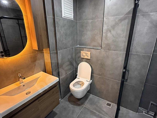 BOLATTAN ÇAMLICANIN EN İYİ LOKASYONUNDA ÖZEL GARAJ ARAKAT 3+1 - Görsel 21