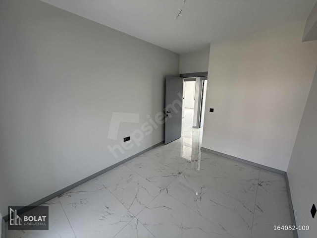 BOLATTAN ÇAMLICANIN EN İYİ LOKASYONUNDA ÖZEL GARAJ ARAKAT 3+1 - Görsel 13