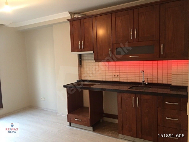 BAHÇELİEVLER CUMHURİYET MAH. METROYA YAKIN 1+1 KİRALIK DAİRE - Görsel 13