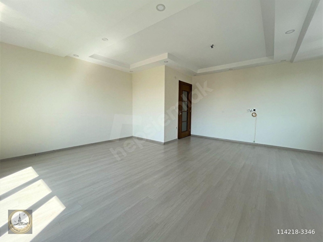 İSTANBUL HOUSEDAN BAHÇELİEVLERDE 4+2 KULLANIŞLI GENİŞ DUBLEKS - Görsel 3