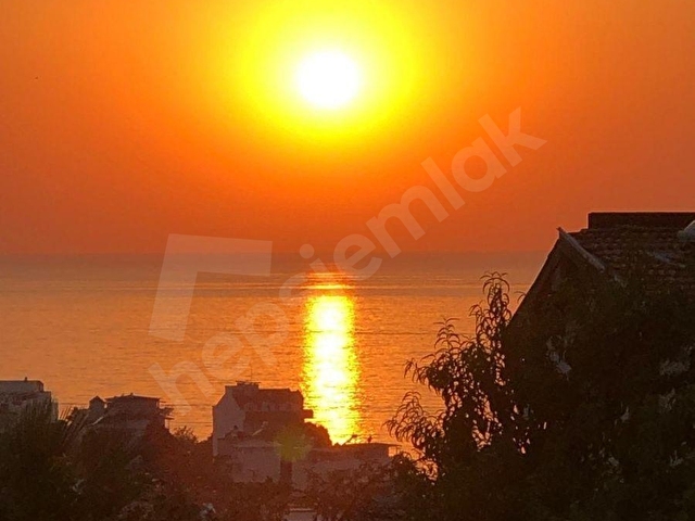 KUŞADASI KADINLAR DENİZİNDE, DENİZ MANZARALI,4+1 SATILIK VİLLA - Görsel 2