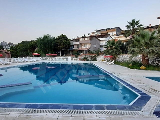 KUŞADASI KADINLAR DENİZİNDE, DENİZ MANZARALI,4+1 SATILIK VİLLA - Görsel 10