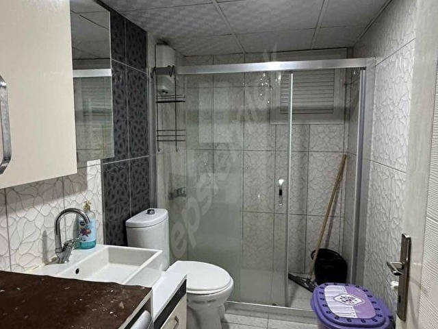 DOĞUŞ CADDE D.GAZLI EŞYALI YÜKSEK GİRİŞ AİDAT DAHİL KİRALIK 1+1 - Görsel 6