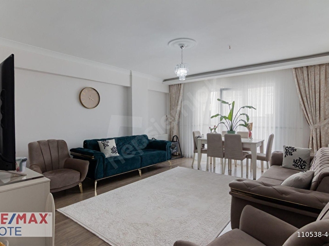 YENIKENT MUSTAFA KEMALDE EBEVEYN BANYOLU 3+1 SATILIK DAİRE - Görsel 13