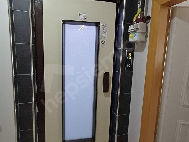 TÜRKAN EMLAKTAN 5000 EVLER 75.YIL MAH.GÜNIŞIĞI APT SATILIK 1+1 D - Görsel 5