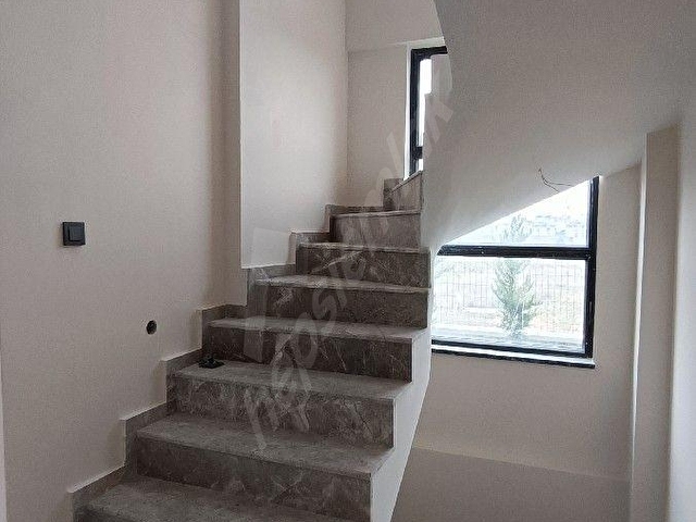 SÖZGENLER DEN YENİ BAGLICA MAH ZİRVE CADDESİ ÜZERİNDE SATILIK VİLLA - Görsel 15