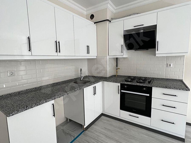 TOKAT NİKSAR DA KİRALIK 2+0 LÜKS DAİRE - Görsel 8