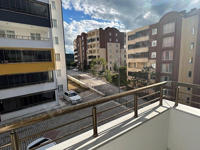 TOKAT NİKSAR DA KİRALIK 2+0 LÜKS DAİRE - Görsel 10
